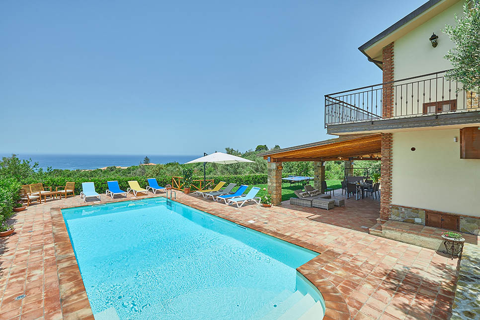 Casa Franchina, the pool area