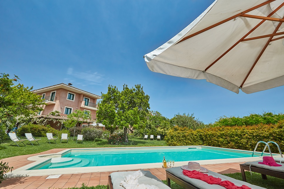 Villa Rosa Antica in Trecastagni (Catania) Villa Rosa Antica in Trecastagni (Catania)