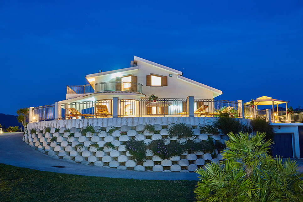 Villa Alma