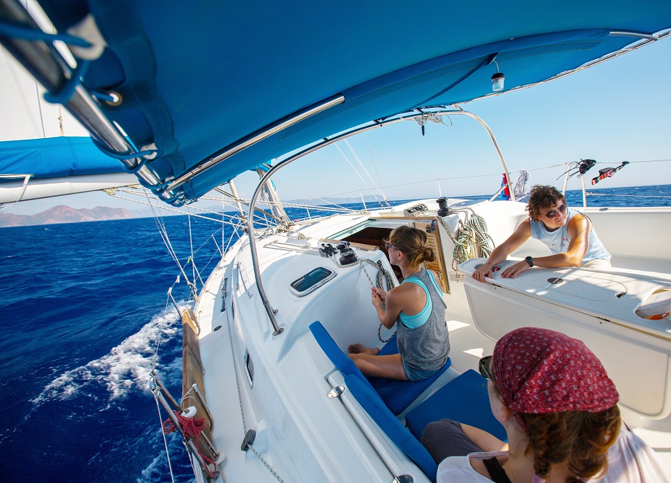 Boat & Sailing Tours
