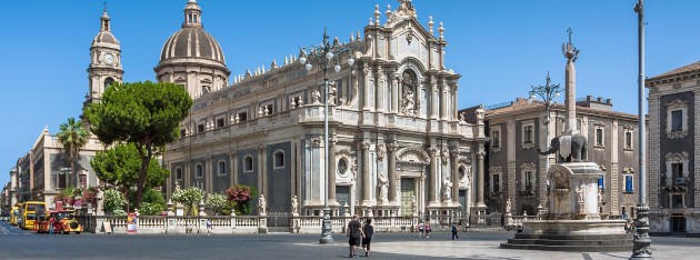 Catania town main square center (Piazza del Duomo)