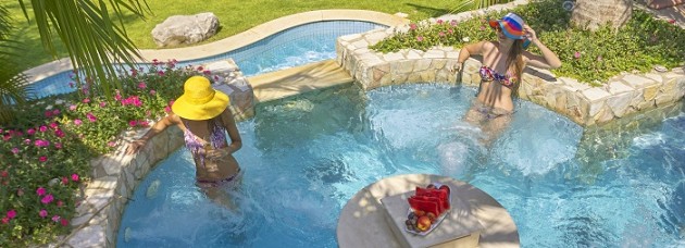 villas in sicily with pool