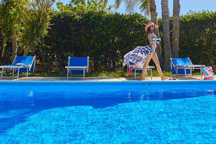 villas-in-sicily-with-pool