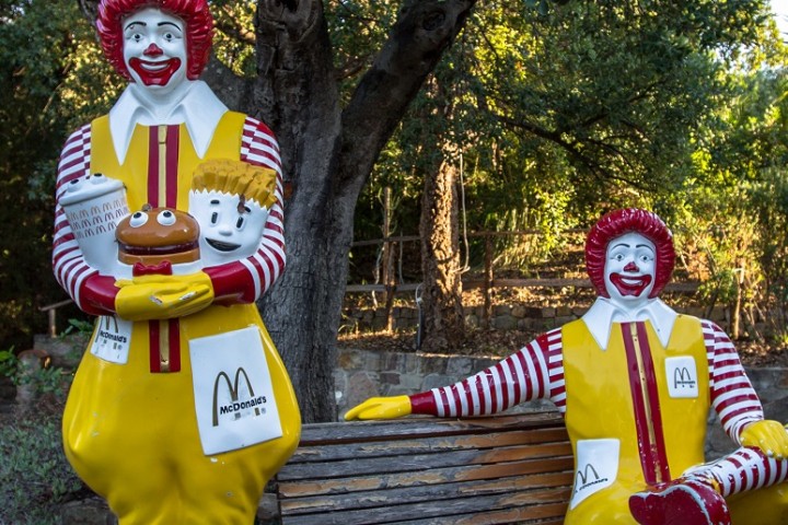 Ronald McDonald at Villa Arte Mare Blu