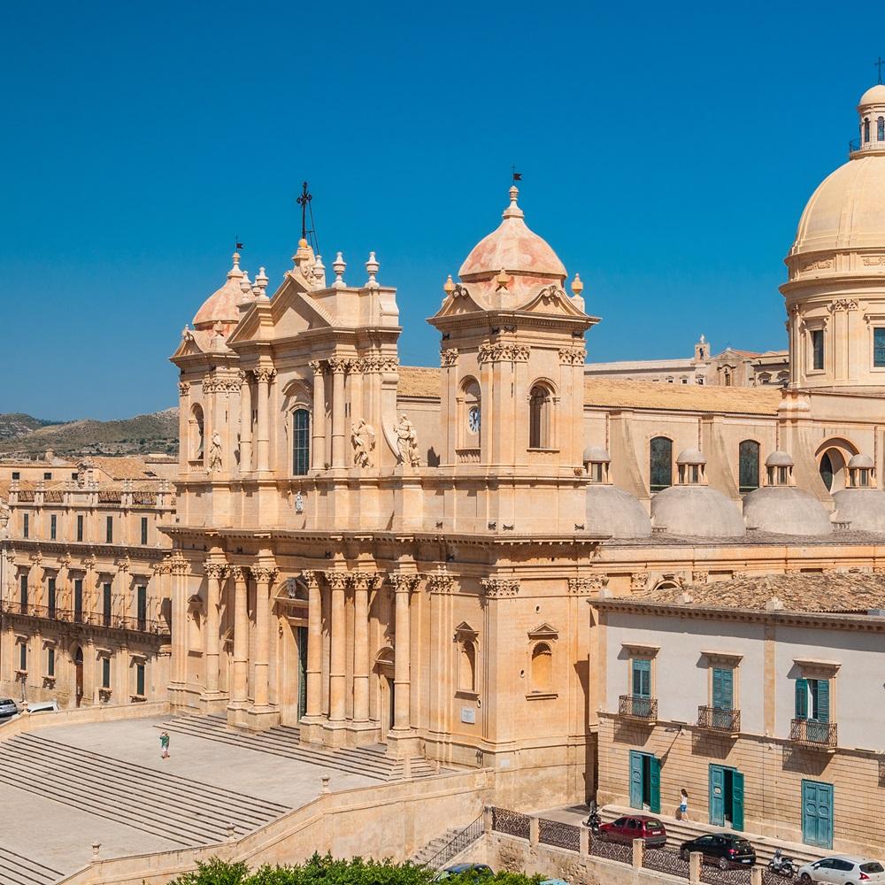 Sicily villas near Noto