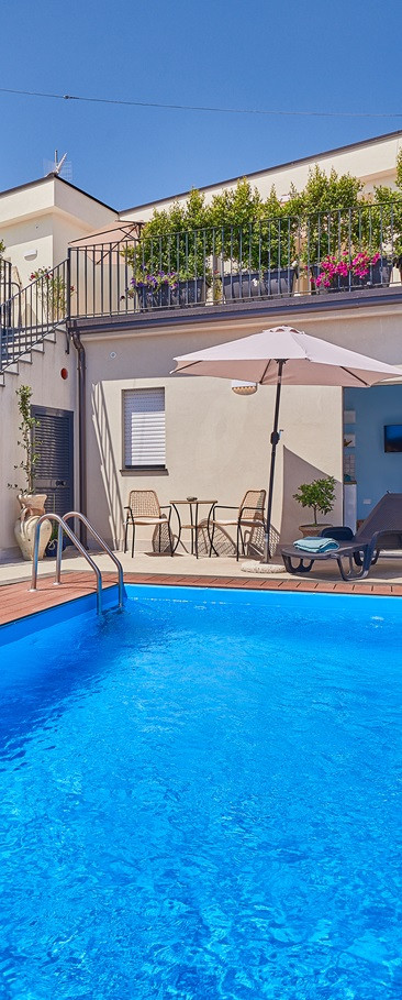 Azzurro Timpa Richiedi info