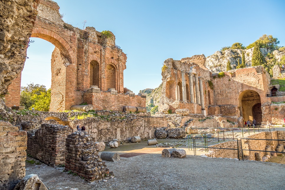 16_taormina-greek-theatre_(3)